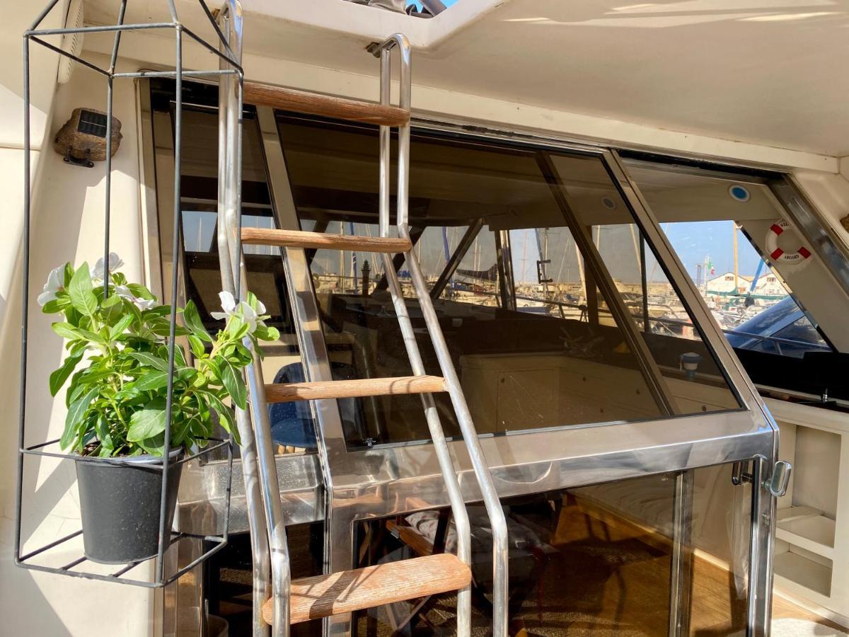 Panaby Houseboat Hotell Palermo Eksteriør bilde